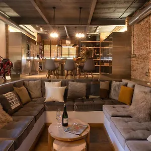 Petit Luxe Loft Terrassa